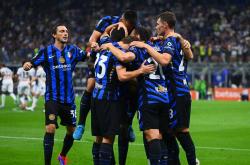 爱游戏APP-赫罗纳客场战胜巴尔塞纳，取得三分