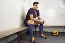 爱游戏网页版-当西甲德比遇见NBA，足球的激情与篮球的智慧如何诠释锁死的艺术