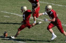 爱游戏在线-欧冠淘汰赛之夜，拉文完成里程碑