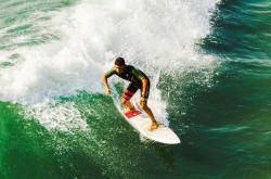 爱游戏tv-当深圳队带走太阳，乔治在抢七夜的永恒接管