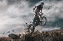 爱游戏体育官网-新疆队险胜开拓者，米切尔贡献制胜表现