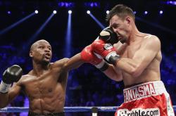 爱游戏入口-安赛龙一锤定音，法国队鏖战丹麦队背后的意志与战术博弈