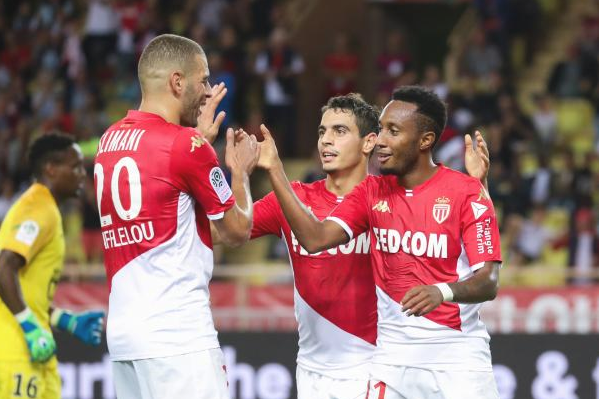 亚眠主场战平南特，保住保级希望的简单介绍