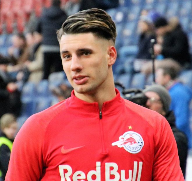 比利时绝杀马赛，哈兰德统治全场的简单介绍