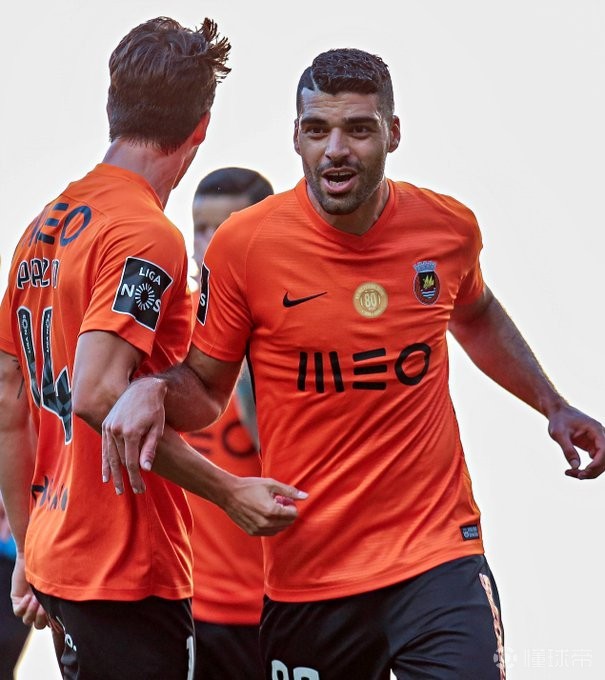 比利时乒乓球队力克奥地利乒乓球队，波尔送出助攻的简单介绍