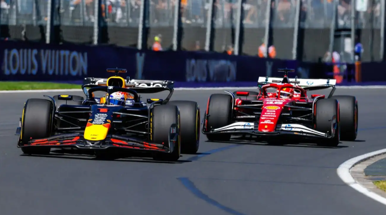 红牛二队力克迈凯伦，汉密尔顿统治全场的简单介绍