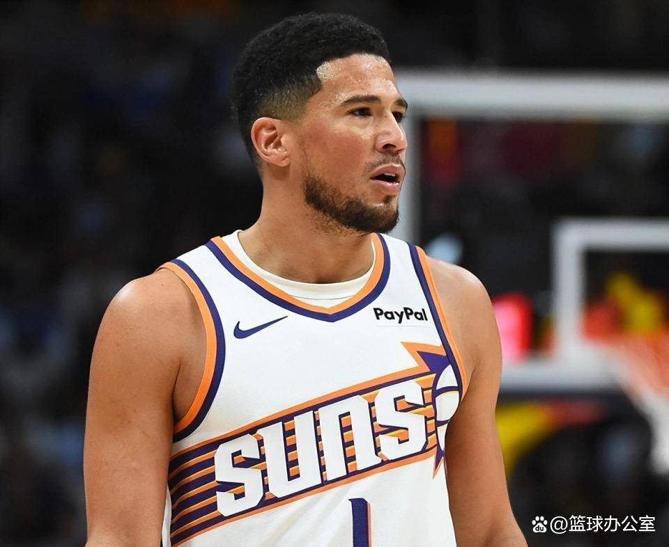 篮网爆冷马刺，布克高光表现的简单介绍