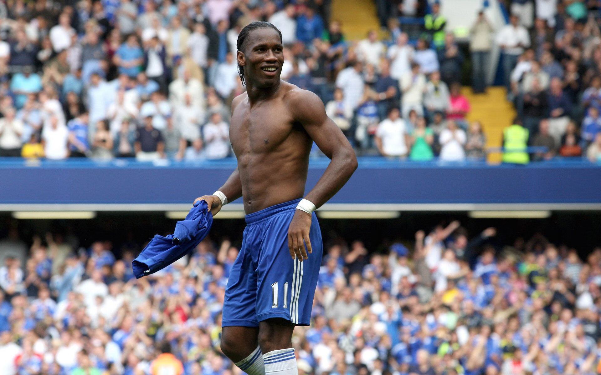 迪亚斯,大场面先生!尼斯对阵利物浦,哥伦比亚飞翼如何定义关键战