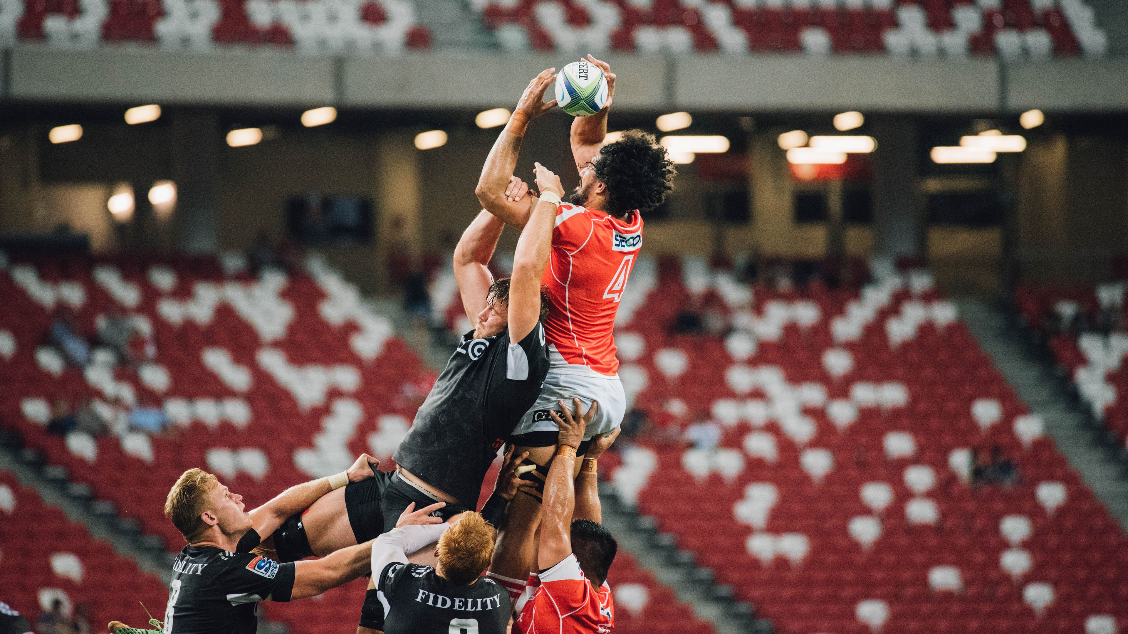 南美狂想曲与巴斯克雄狮的对决，本泽马用一剑封喉诠释巨星本色